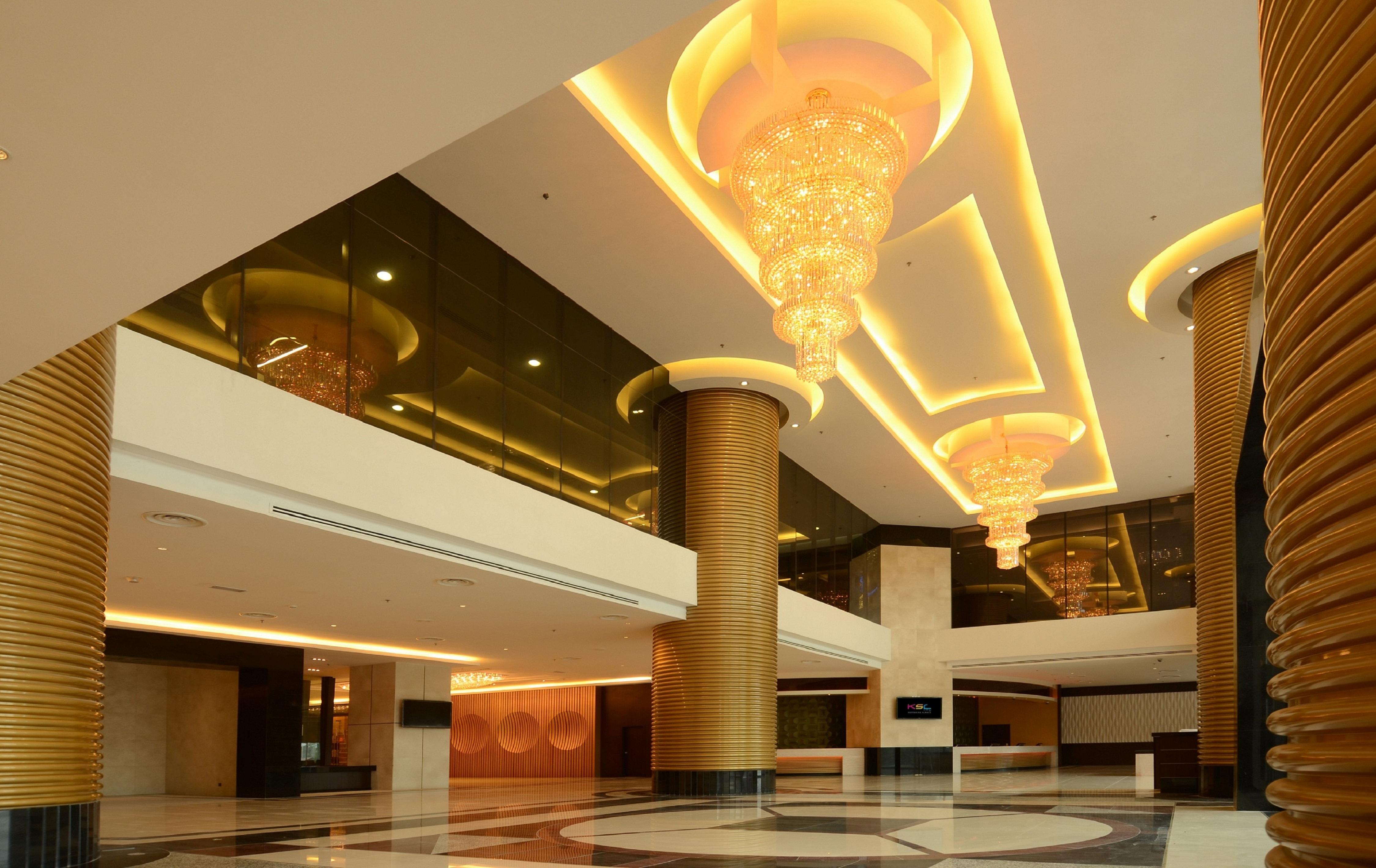 Ksl Hotel & Resort Johor Bahru Exterior photo The hotel lobby