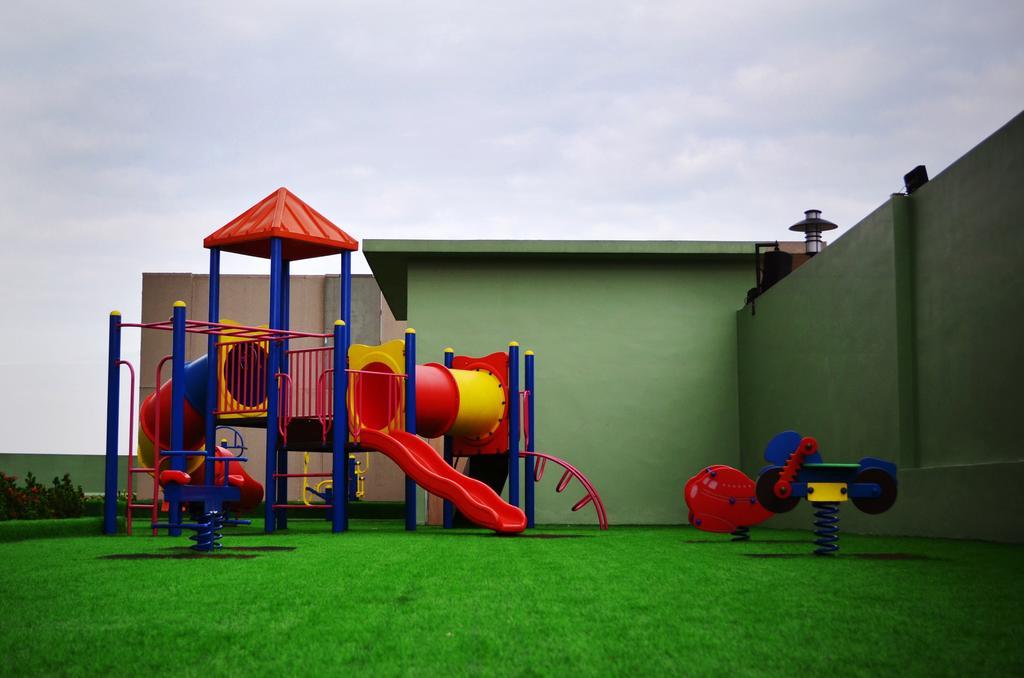 Ksl Hotel & Resort Johor Bahru Exterior photo A playground in the park